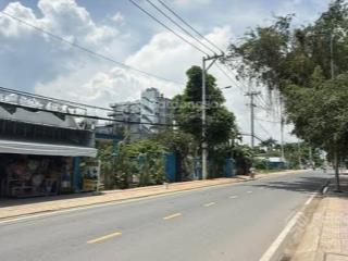 Lô đất mặt tiền long phước  ngay chợ kinh doanh sầm uất  10,5 tỷ/205m²