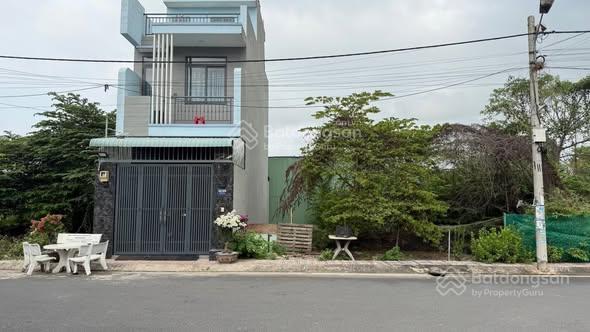 Nền đất kdc 383  ngay cạnh đh luật long phước  2,55 tỷ/50m2
