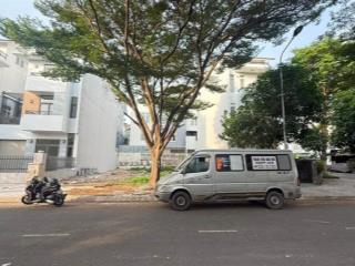Nền đất đẹp mt đường út trà ôn kdc gia hòa  17 tỷ/154m2
