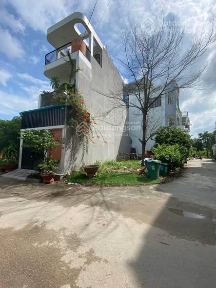Nền góc 2 mt hẻm 351 võ văn hát  cạnh đại học tài chính  5,5 tỷ/89m²