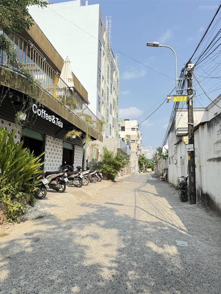 Bán nền đất mt hẻm 71 võ văn hát  khu xd 5 tầng  5,85 tỷ/91,5m²