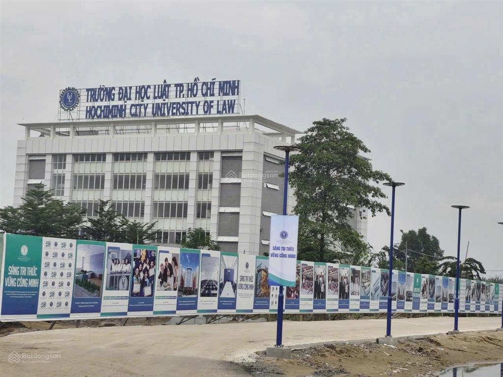 Nền đất mt đường long phước cách vinhomes 300m  6,3 tỷ/102m²