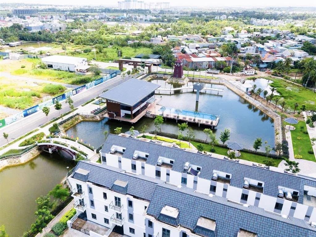 Nền đất đẹp cạnh kđt simcity  5,4 tỷ/123m² ngang 9m