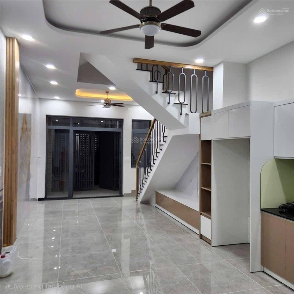 Nhà đẹp 4 tầng  đường trường lưu  5,45 tỷ/4pn4wc