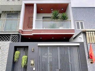Bán nhà mới  3 tầng full nội thất đường lò lu  8,2 tỷ