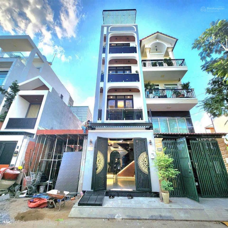 Bán nhà 4 tầng + tum full nội thất mt kinh doanh  6,39 tỷ