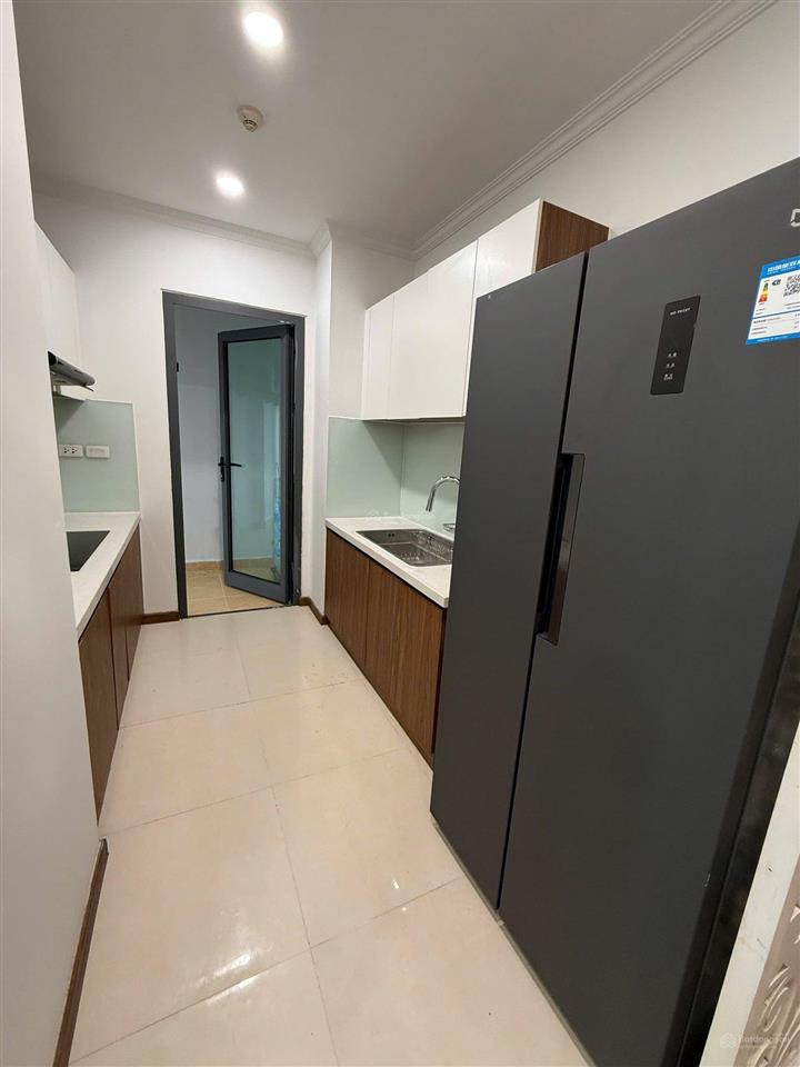 Chính chủ cần cho thuê căn hộ chung cư ecogreen 2pn 2vs 75m2 full đồ đẹp giá 13tr vào ở luôn