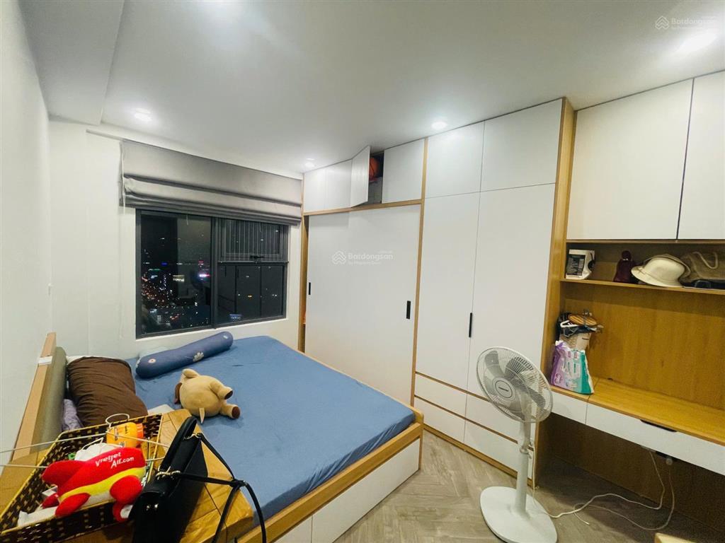Chính chủ cần bán nhanh căn hộ ecodream 75m2 full đồ đẹp giá 5,9 tỷ (hàng thật không ảo)