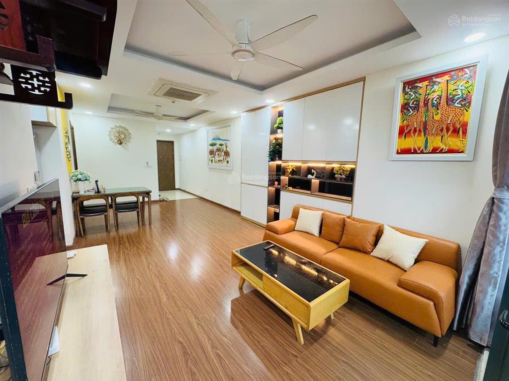 Chính chủ cho thuê căn ecodream 2pn 2vs 78m2 full đồ giá 13tr vào luôn.  0394 451 ***