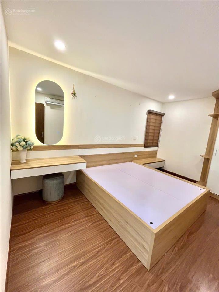 Chính chủ cho thuê căn ecodream 2pn 2vs 78m2 full đồ giá 13tr vào luôn.  0394 451 ***