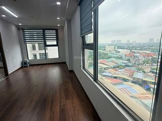Chính chủ cần cho thuê căn hộ ecogreen căn góc 2pn 2vs 67m2 đồ cơ bản giá 11tr.  0394 451 ***