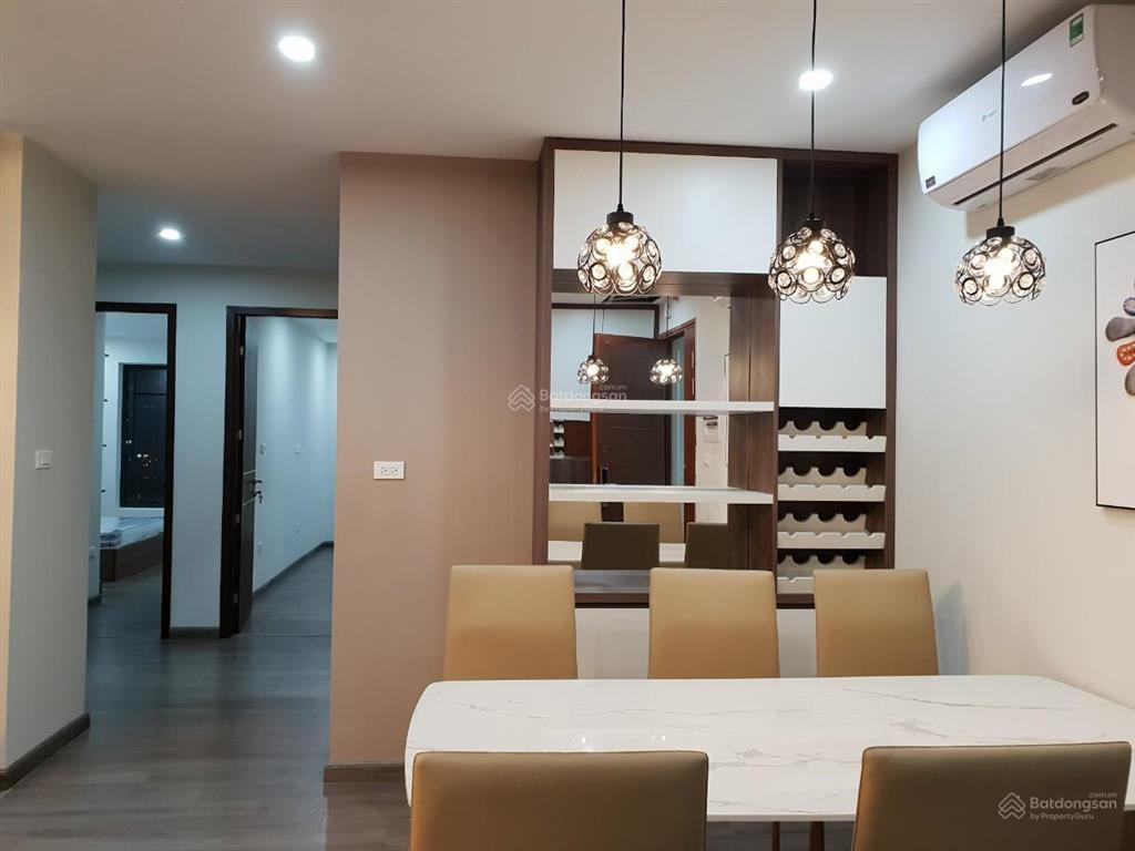 Chính chủ cần cho thuê căn eco green city 3pn 2vs 95m2 full nội thất đẹp mới làm xong giá 15tr
