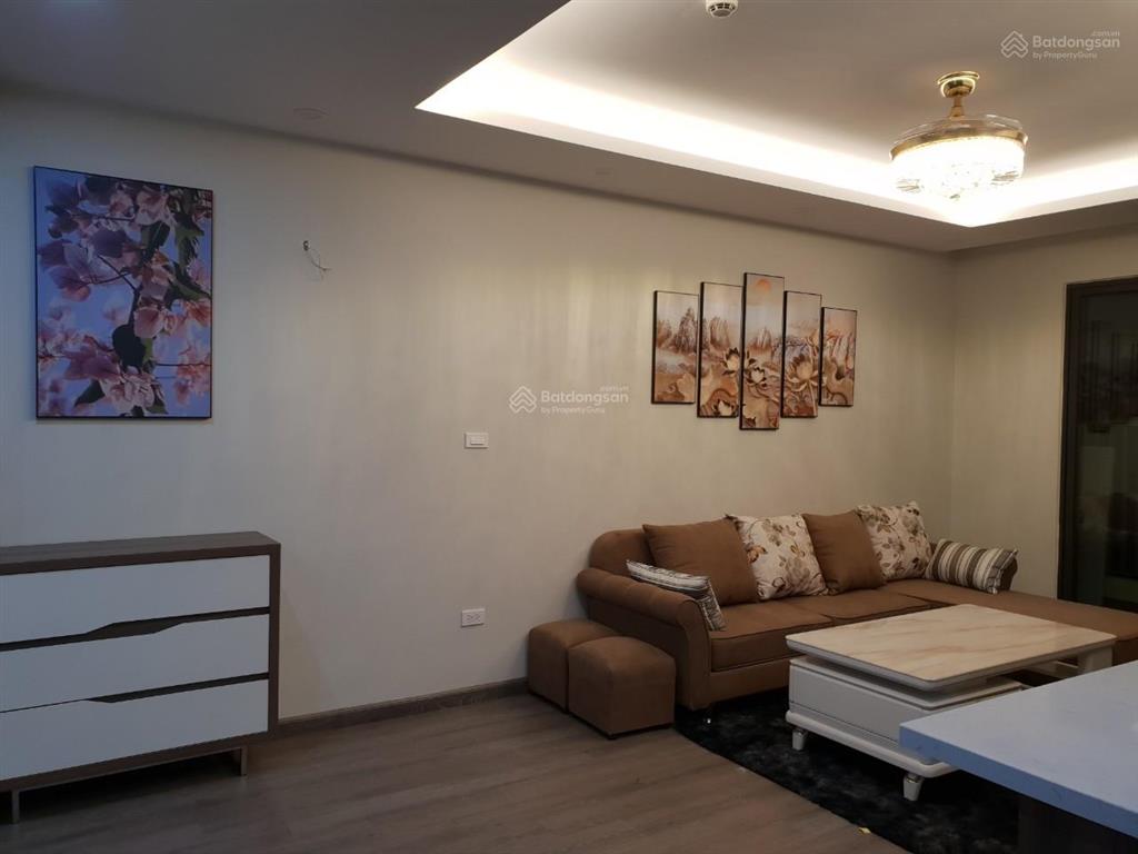 Chính chủ cần cho thuê căn eco green city 3pn 2vs 95m2 full nội thất đẹp mới làm xong giá 15tr