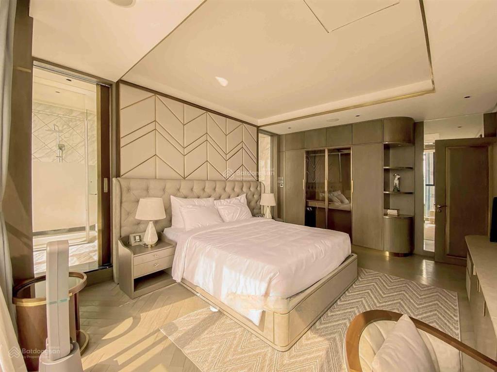 Tổng hợp giỏ hàng cho thuê tại vinhomes golden river  cập nhật liên tục giá tốt