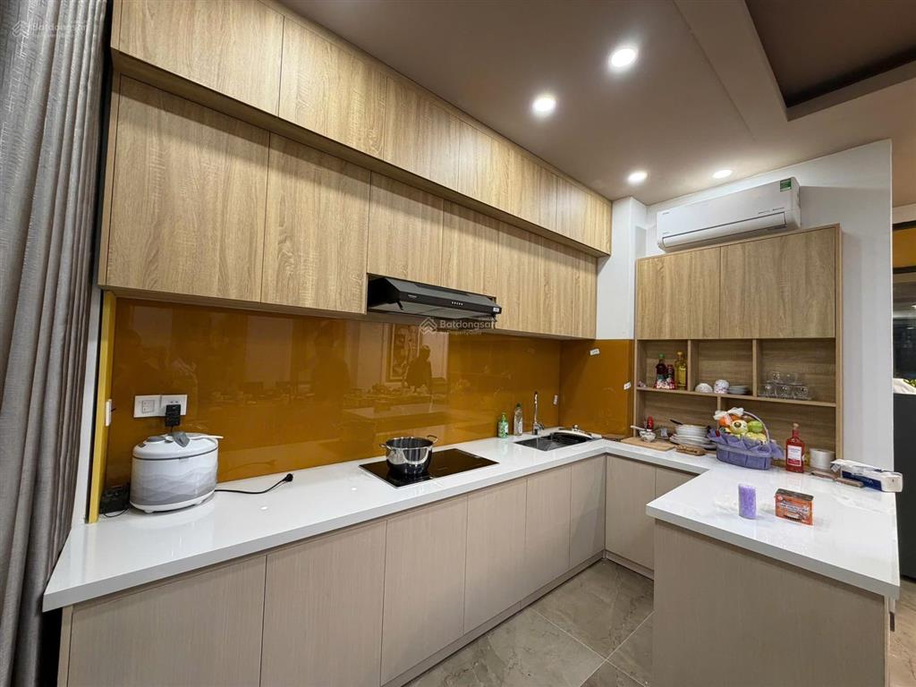 Cho thuê nhà mới 100% gói 8 kđt mỹ gia, full nội thất đẹp cao cấp, nhà hiếm thiết kế 4 phòng ngủ