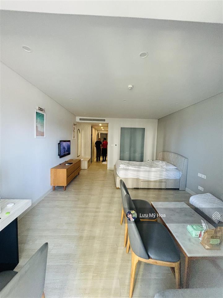 Chính chủ bán căn studio toà nam gold coast giá tốt nhất thị trường chỉ 4.9tỷ, tầng trung