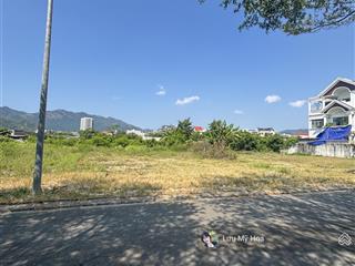 Bán lô đất nền biệt thự view công viên kđt phước long a, gần thích quảng đức lô kề góc giá 51,8 tr
