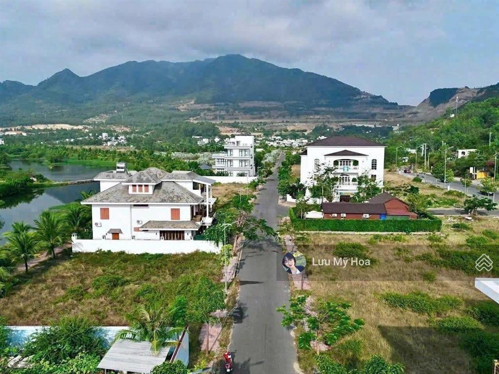 Bán lô đất nền biệt thự giá đầu tư nổi bật thị trường kđt ven sônh tắc, hđmb chỉ 20tr/m2