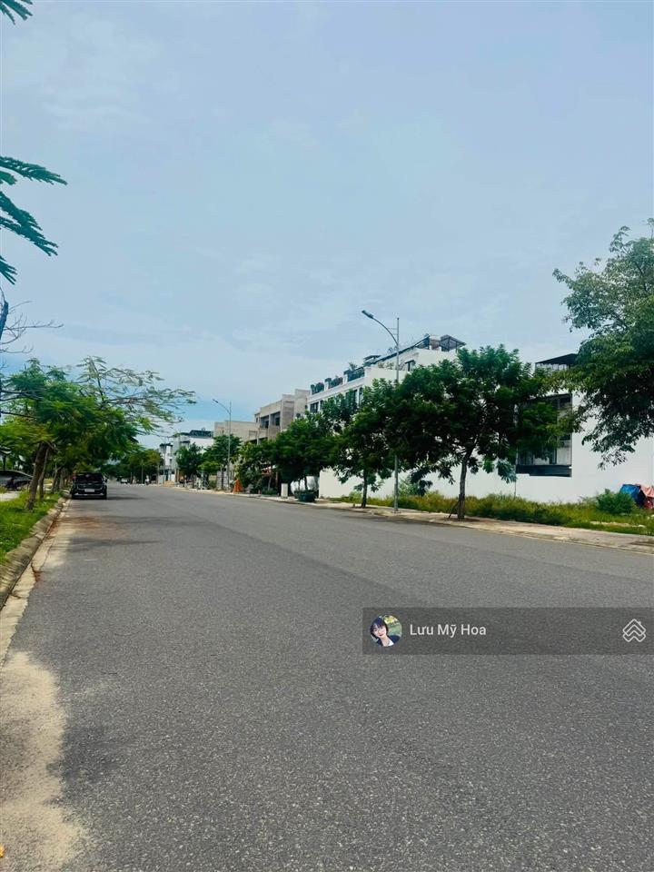 Bán lô đất nền mặt sông quán trường gói 5 thái hưng sạch đẹp, giá tốt 6,75 tỷ bao chi phí