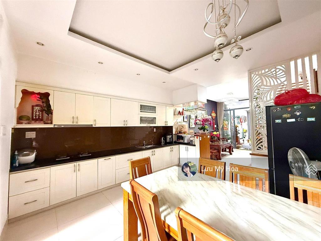 Bán nhà có sổ hồng kđt vcn phước hải, đường tạ xuân thu, giá chỉ 11 tỷ full nội thất đẹp