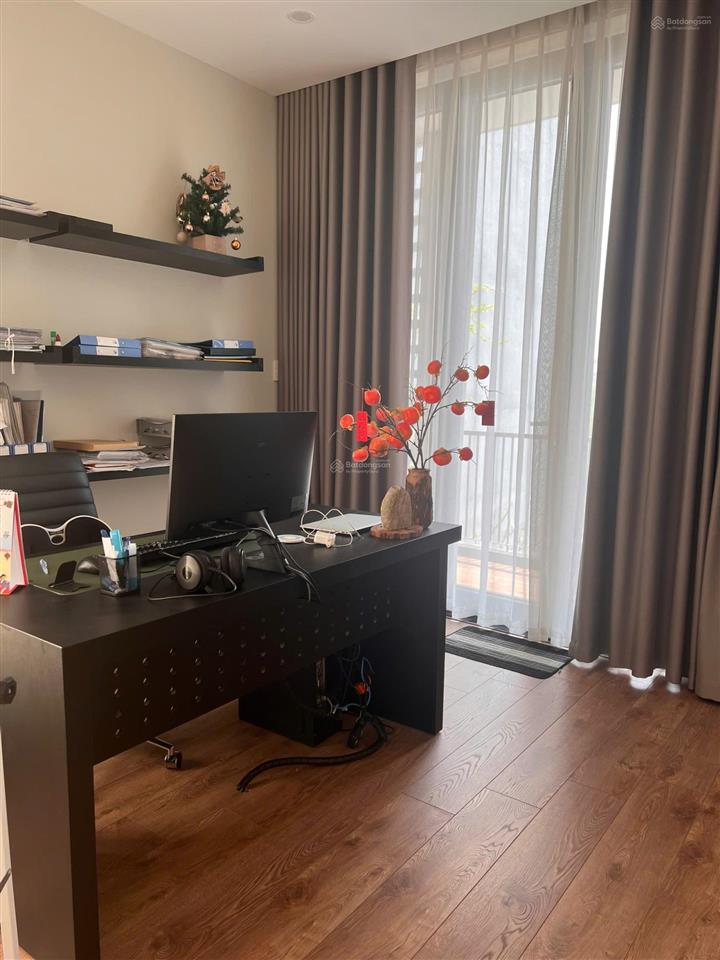 Nhà 2mt trước sau dt rộng 133,5m2  view bt đường vũ thành năm