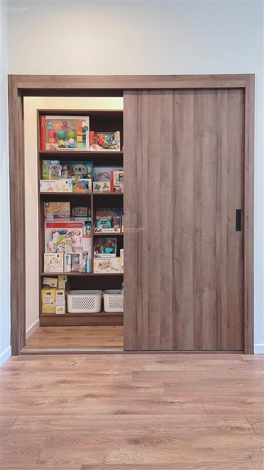 Nhà 2mt trước sau dt rộng 133,5m2  view bt đường vũ thành năm