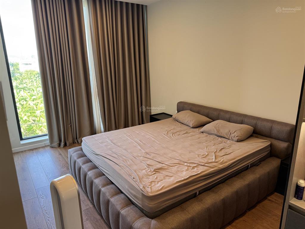 Nhà 2mt trước sau dt rộng 133,5m2  view bt đường vũ thành năm