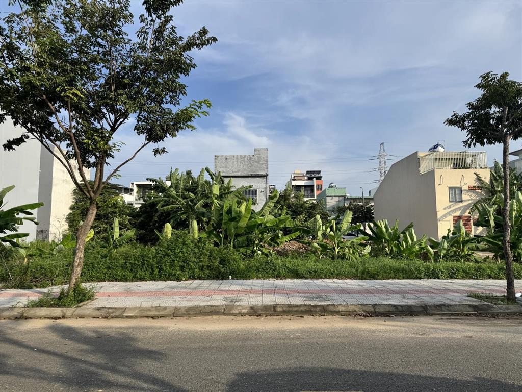 Chào bán cặp 200m2 đường chế viết tấn  ngay khu đảo 1 ra nguyễn phước lan