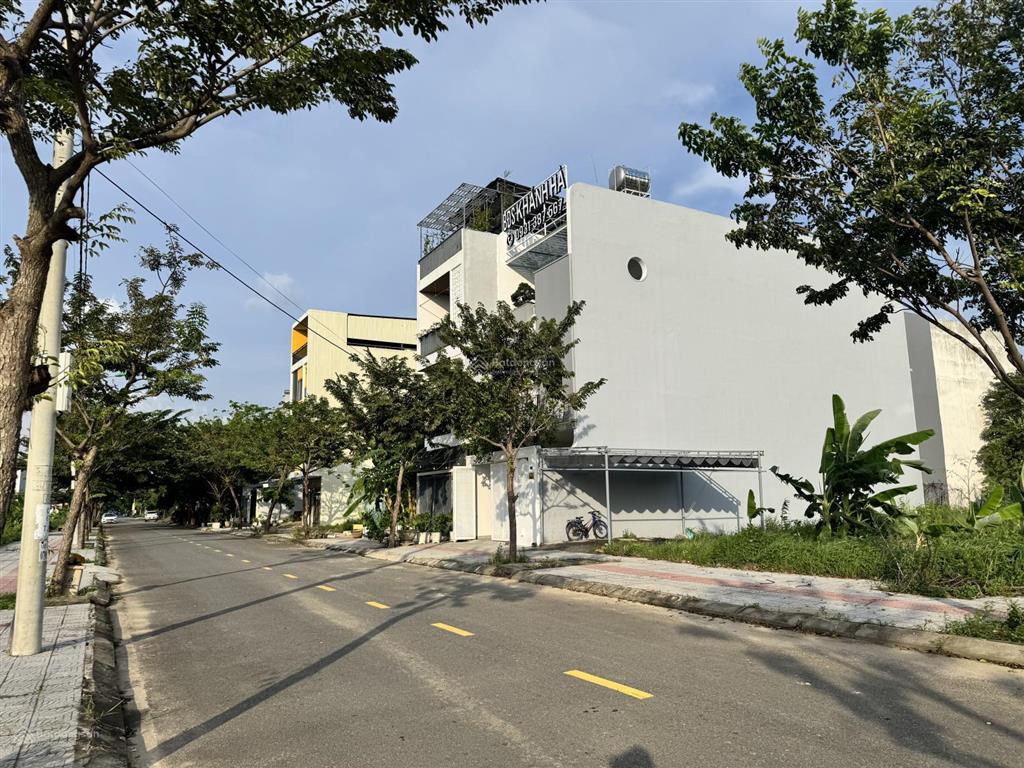 Chào bán cặp 200m2 đường chế viết tấn  ngay khu đảo 1 ra nguyễn phước lan