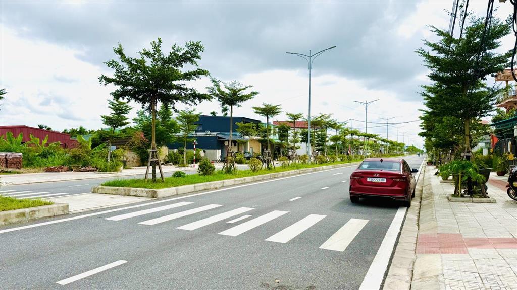 Chính chủ bán lô đất mặt đường 28m đại lộ bình minh  hải phong, dương kinh