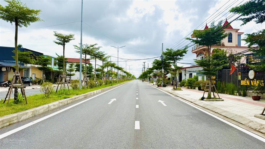 Chính chủ bán lô đất mặt đường 28m đại lộ bình minh  hải phong, dương kinh