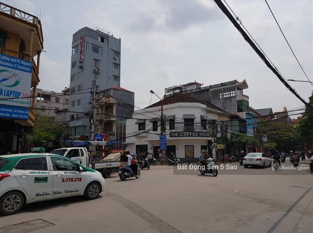 Siêu phẩm lê lợi chỉ 14 tỷ  82m2  vuông đét  mt 4.5m  vỉa hè rộng kinh doanh thoải mái