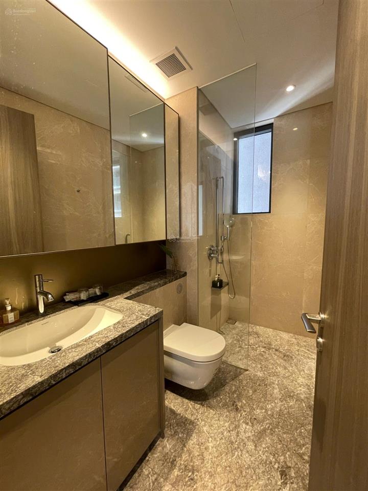 Căn hộ 3 pngủ rẻ nhất quận 1  the marq