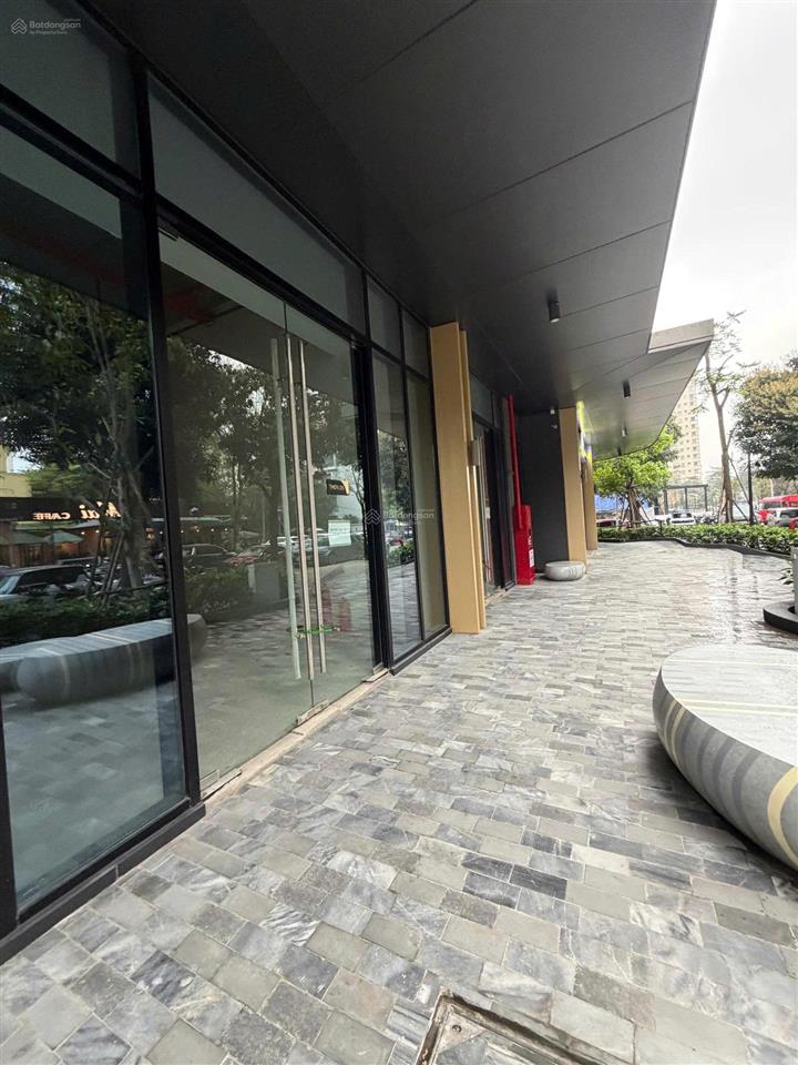 Bán & cho thuê shophouse 300m2 toà soho heritage tây hồ