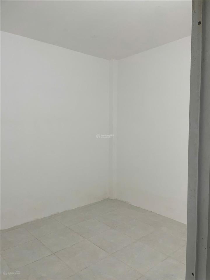 Cho thuê nhà nguyên căn mới gò cát (phú hữu)  phường long trường  8tr/tháng ở ngay