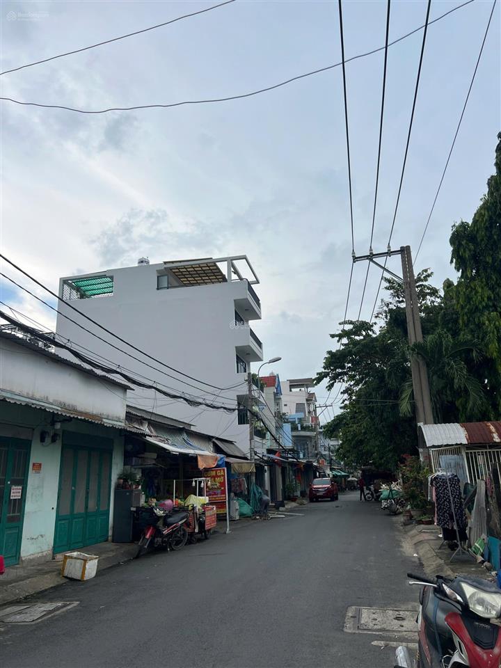 Giảm giá bán nhanh nhà phố 3pn 3wc ngay trung tâm gò vấp, liền kề sân bay, metro, siêu thị