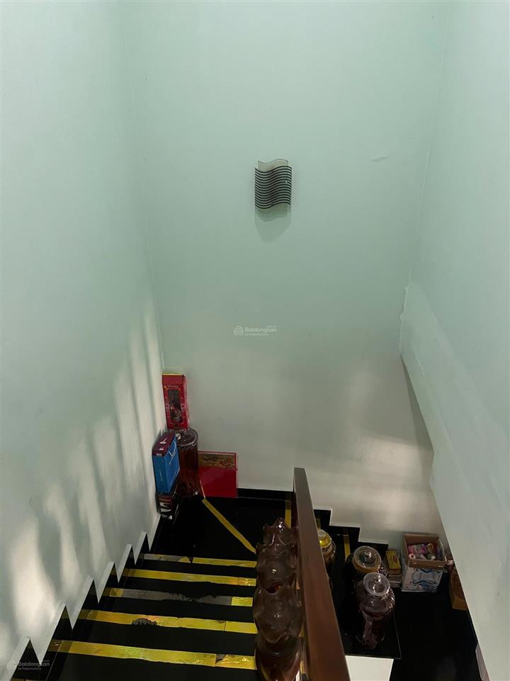 Giảm giá bán nhanh nhà phố 3pn 3wc ngay trung tâm gò vấp, liền kề sân bay, metro, siêu thị