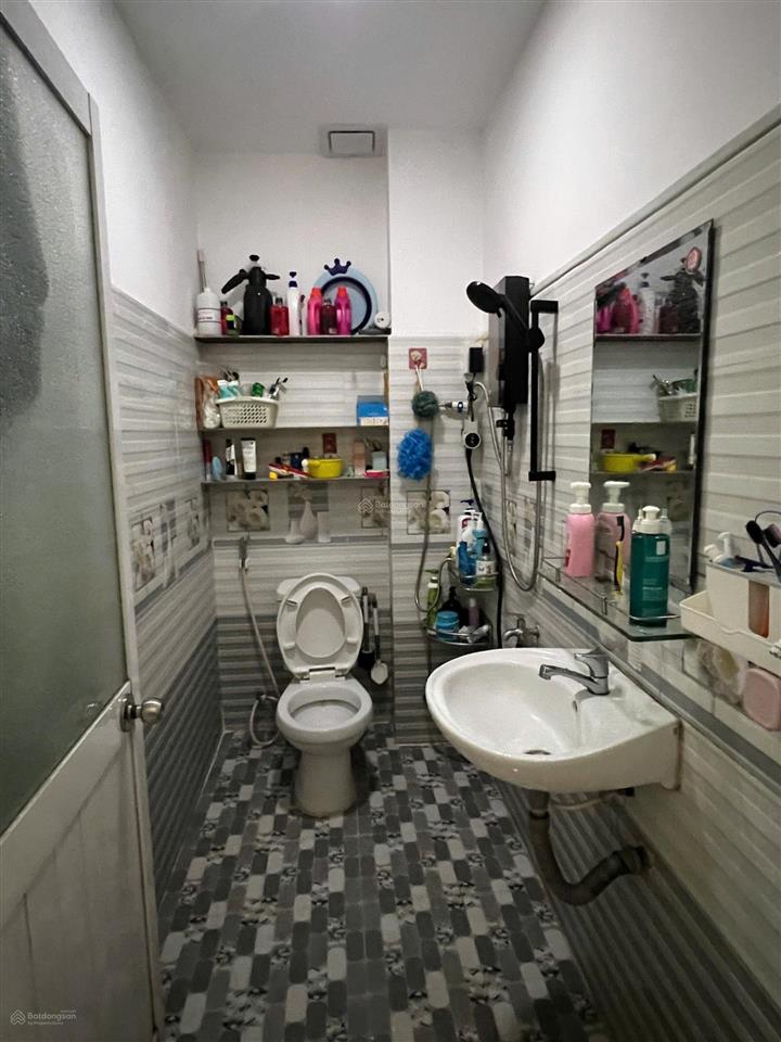 Giảm giá bán nhanh nhà phố 3pn 3wc ngay trung tâm gò vấp, liền kề sân bay, metro, siêu thị