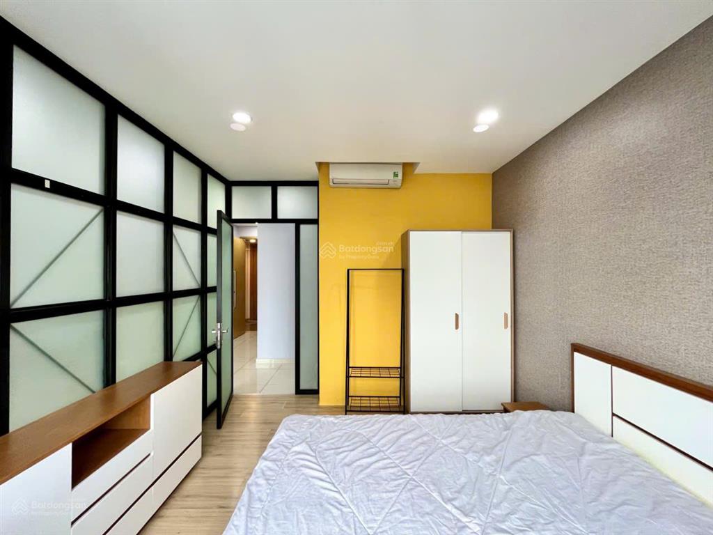 Hot! cho thuê gấp căn hộ 2 phòng ngủ vista verde thạnh mỹ lợi, quận 2, ntcb giá rẻ 18tr view thoáng