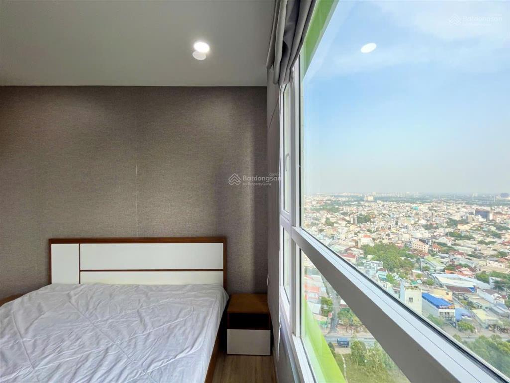 Hot! cho thuê gấp căn hộ 2 phòng ngủ vista verde thạnh mỹ lợi, quận 2, ntcb giá rẻ 18tr view thoáng