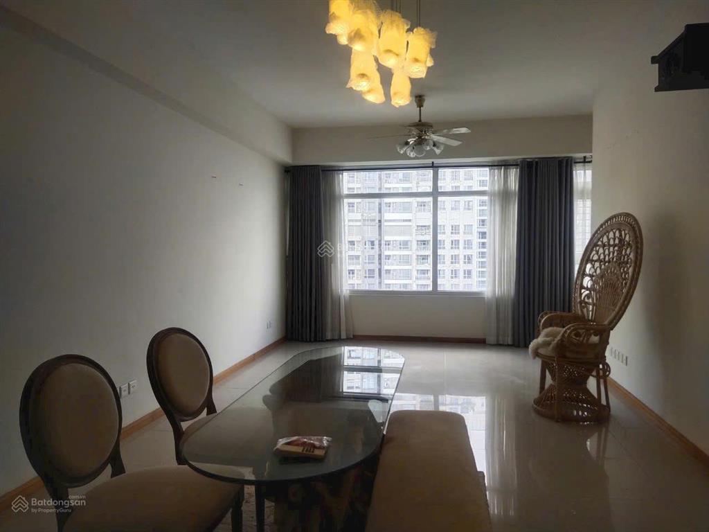 Bán gấp căn hộ 2 phòng ngủ saigon pearl nguyễn hữu cảnh bình thạnh giá rẻ 8,9 tỷ sẵn sổ view thoáng