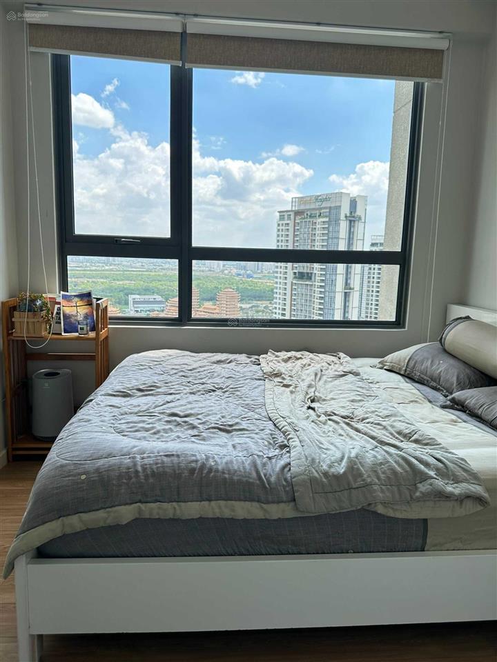 Bán gấp căn hộ 2 phòng ngủ masteri an phú thảo điền quận 2 giá hời chung cư view thoáng sổ sẵn