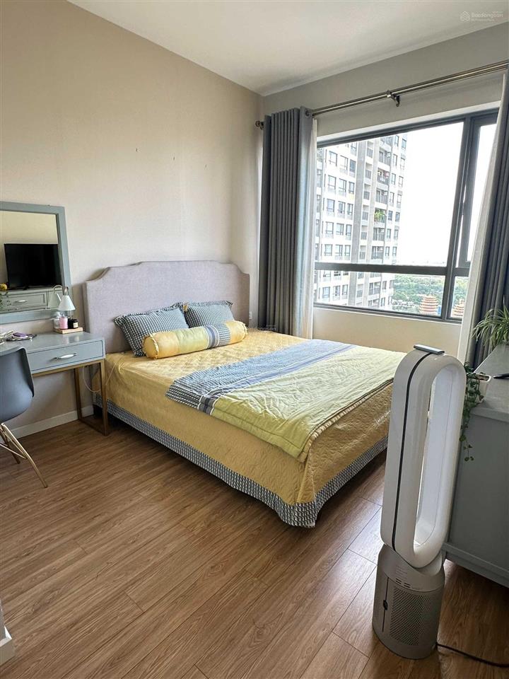 Bán gấp căn hộ 2 phòng ngủ masteri an phú thảo điền quận 2 giá hời chung cư view thoáng sổ sẵn