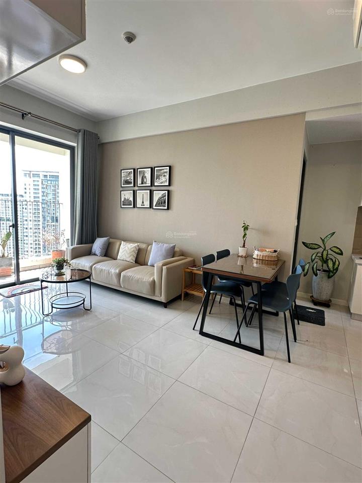 Bán gấp căn hộ 2 phòng ngủ masteri an phú thảo điền quận 2 giá hời chung cư view thoáng sổ sẵn