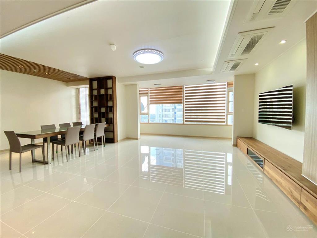 Bán gấp căn hộ 4 phòng ngủ cantavil premier an phú quận 2 full nt có sổ giá rẻ 15 tỷ nhà mát mẻ