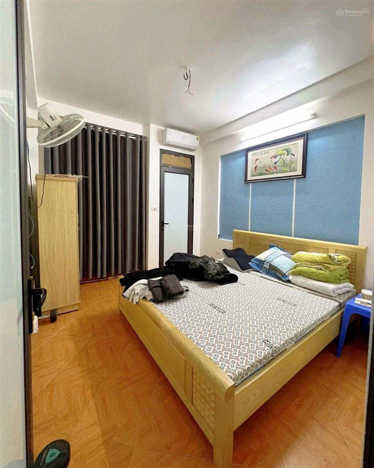 Bán nhà cổ nhuế , khu phân lô đại học mỏ, nhà dân ô tô thông chỉ hơn 5 tỷ.