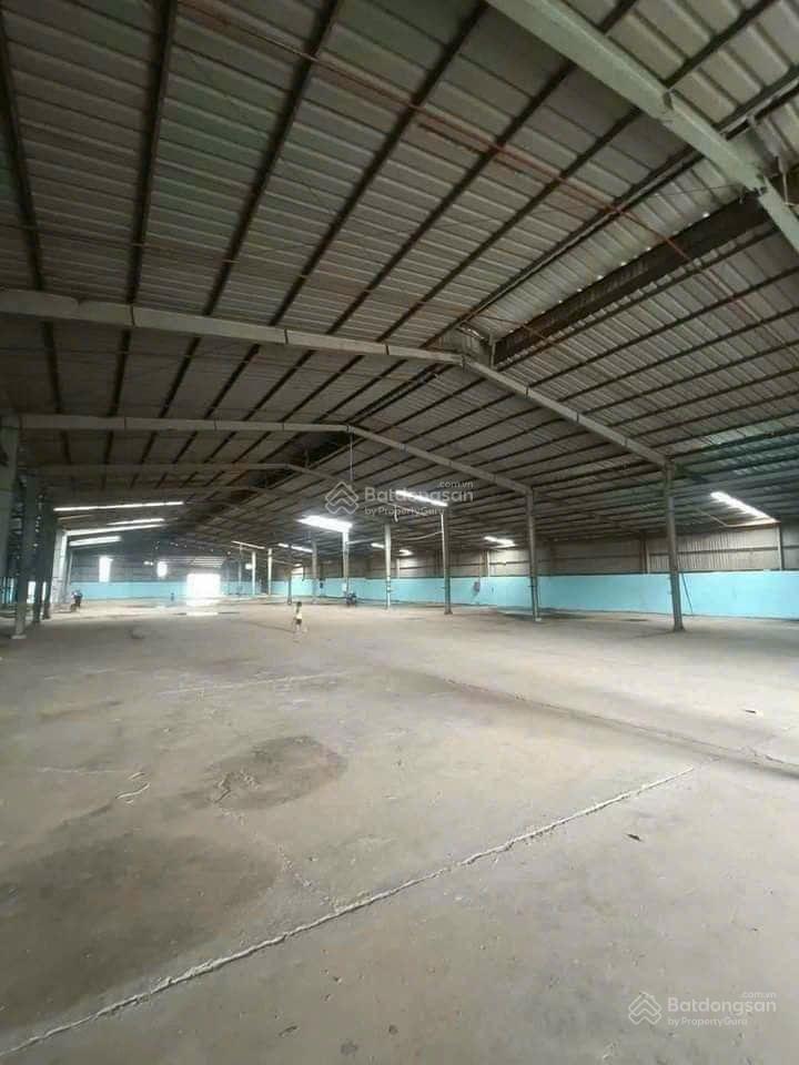 Cho thuê xưởng 2500m2.giá 90 triệu,pccc vách tường.an viễn trảng bom,đồng nai,gần khu cn giang điền