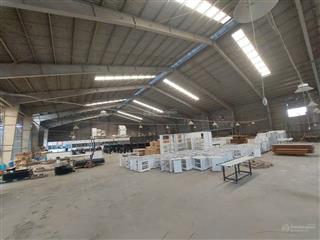 Cho thuê xưởng 2200m2.pccc vách tường .đường xe công.gần vòng xoay an phú ,thuận an.giá 120 triệu