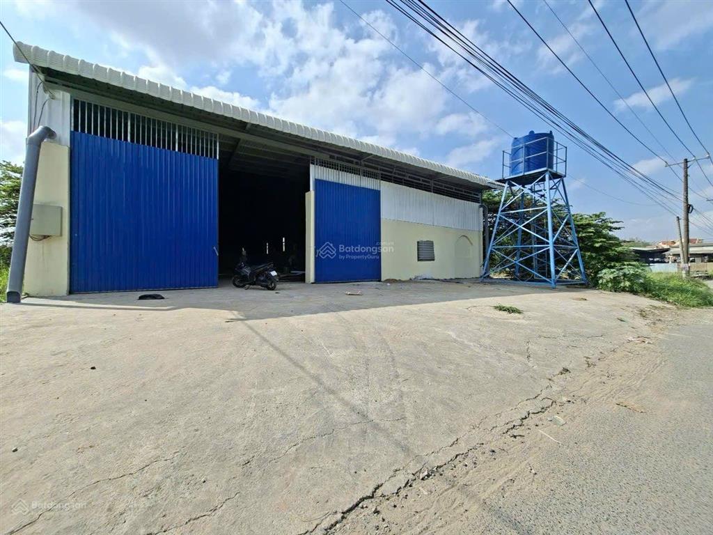 Cho thuê kho xưởng 1600m2, giá 70 triệu, quốc lộ 51, tam phước, an phước, gần khu cn long thành, đn