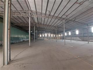 Cho thuê kho xưởng 1900m2. đường xe tải 15 tấn. sản xuất đa nghề. giá 60 triệu. thuận an bình dương